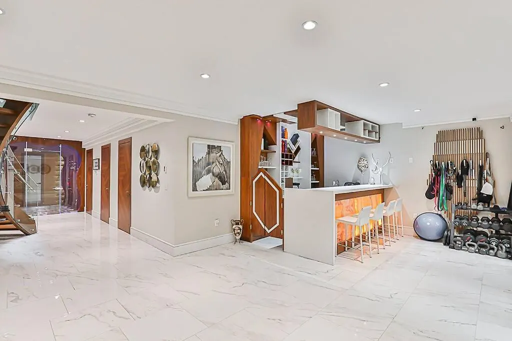 Luxurious Spa Retreat - Toronto Escape
