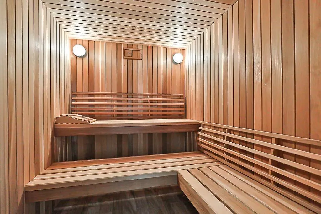 Luxurious Spa Retreat - Toronto Escape Appartamento